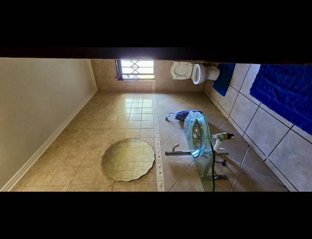 4 BEDROOM HOUSE FOR SALE IN ROOIHUISKRAAL NORTH
